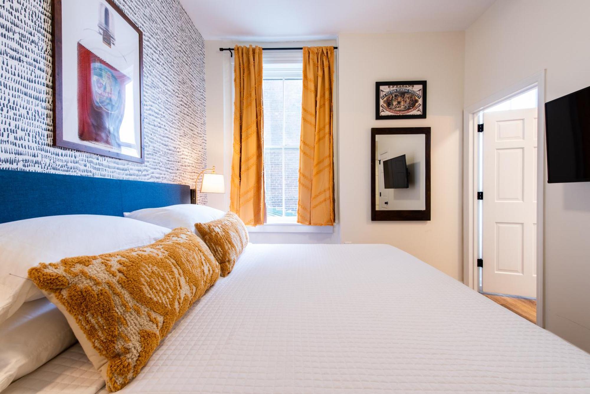 The Woodford Hotel Versailles Phòng bức ảnh